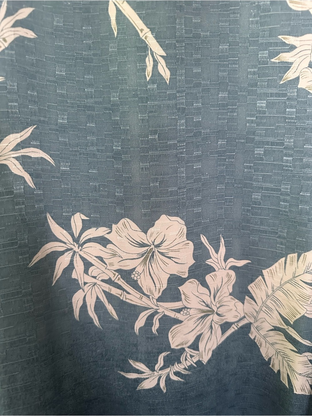Tommy Bahama 💯 Silk Teal Ombre Hibiscus Floral Camp Shirt - L - Picture 4 of 4